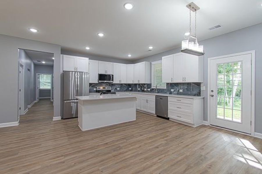 Furnished interior view inside a new home in , Jefferson (Image 6).