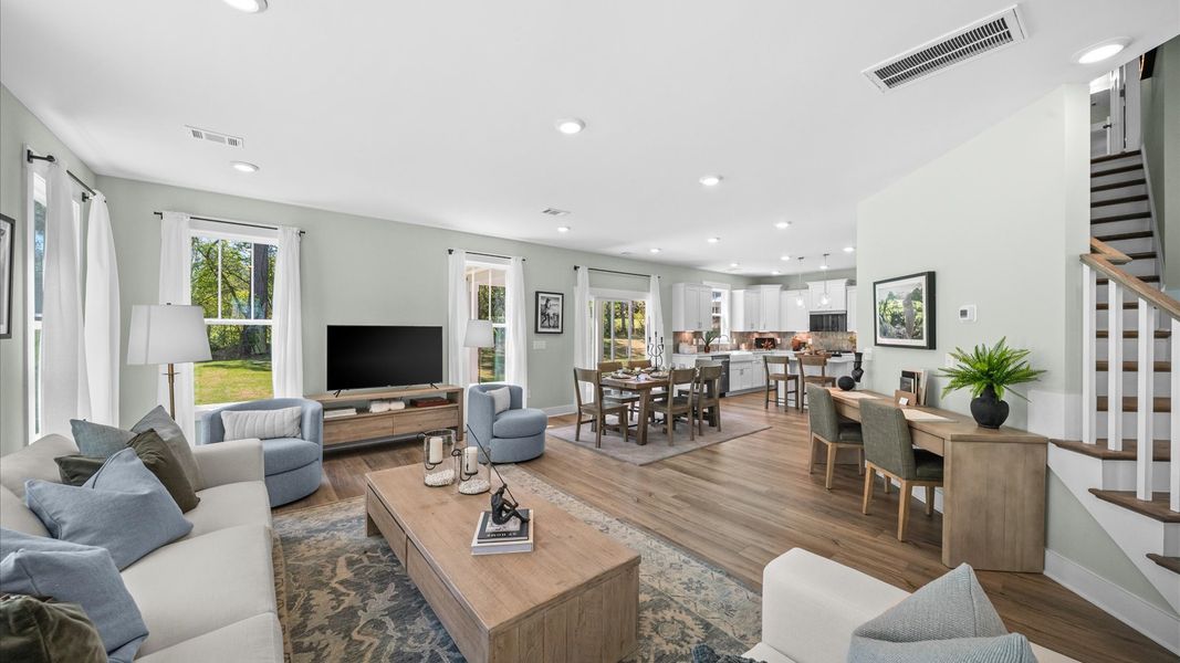 Furnished interior view inside a new home in Woodglen, Piedmont (Image 5).
