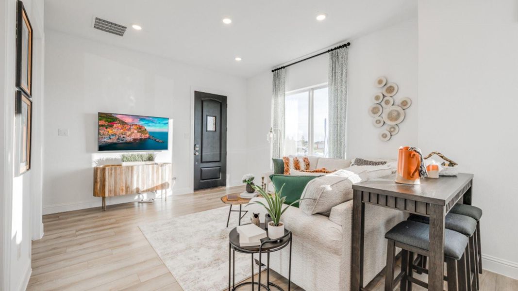 Pictures are representative of floor plan - not actual home for sale Pictures are representative of floor plan - not actual home for sale