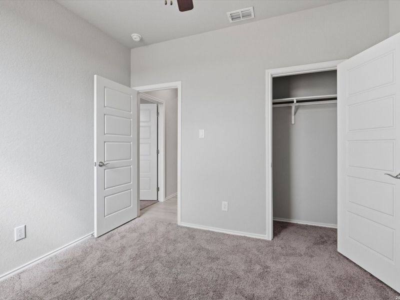 Spacious, unfurnished interior of a new home in Agave, San Antonio (Image 14). Spacious, unfurnished interior of a new home in Agave, San Antonio (Image 14).