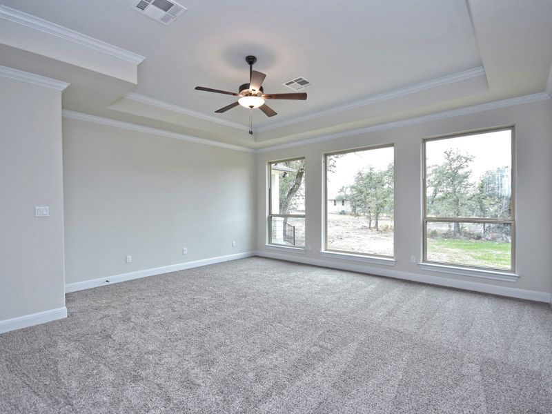 Representative unfurnished interior of a home built from the San Simeon I by Giddens Homes in Clearwater Ranch, Liberty Hill (Image 369).