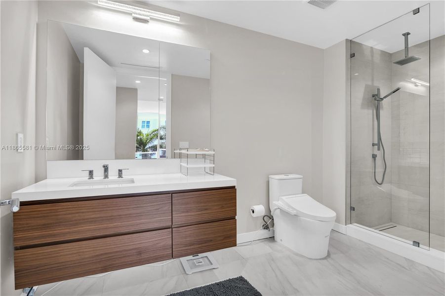 Furnished interior view inside a new home in , Boca Raton (Image 28).