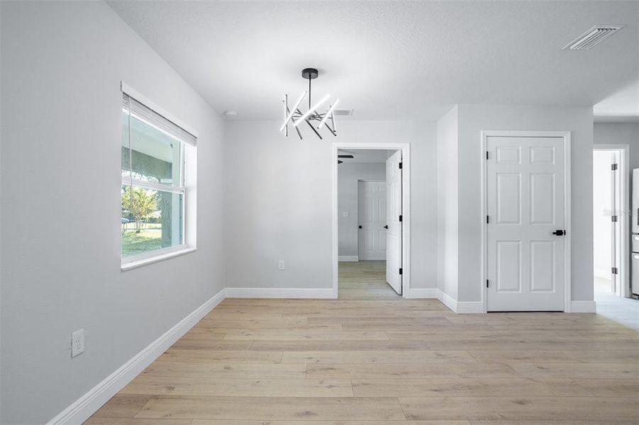 Spacious, unfurnished interior of a new home in , Wesley Chapel (Image 23).