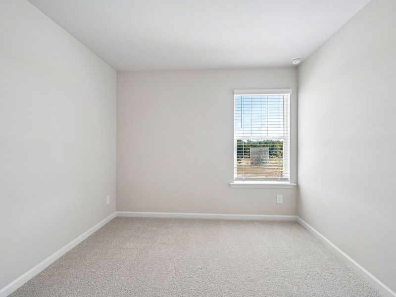 Spacious, unfurnished interior of a new home in Brooks Lake, Loganville (Image 17).