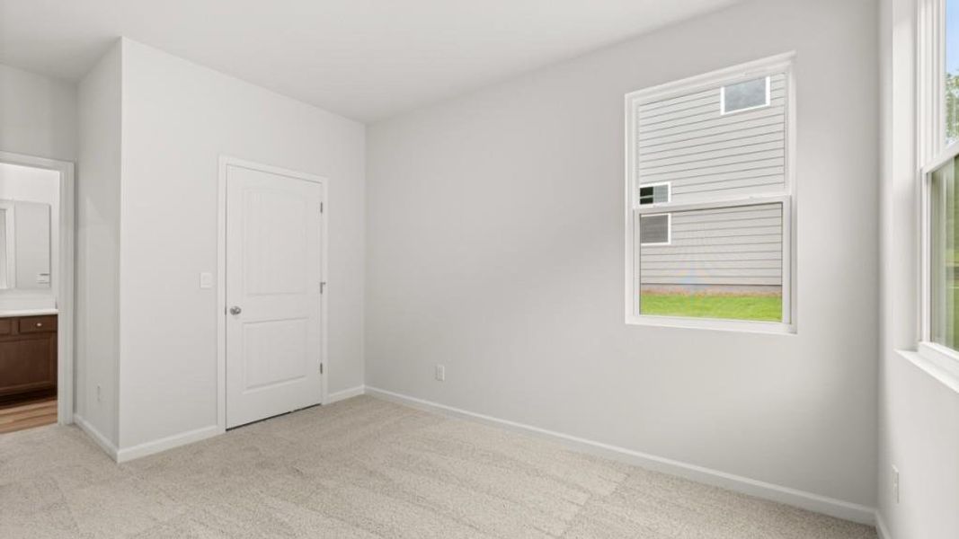 Spacious, unfurnished interior of a new home in , South Fulton (Image 17).