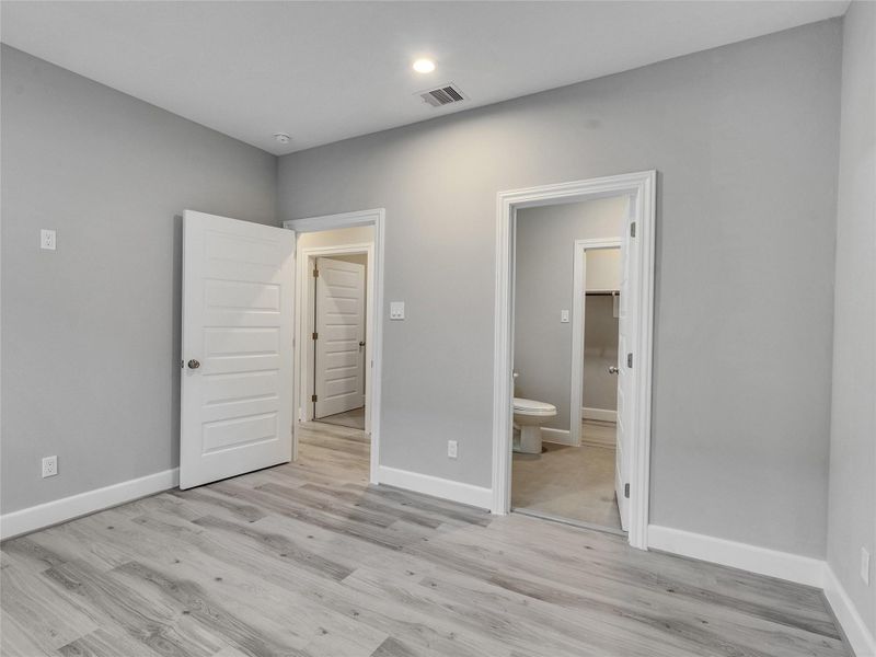 Guest bedroom - Third Floor