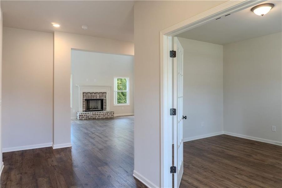 Spacious, unfurnished interior of a new home in Harmony Farms, Eatonton (Image 23).