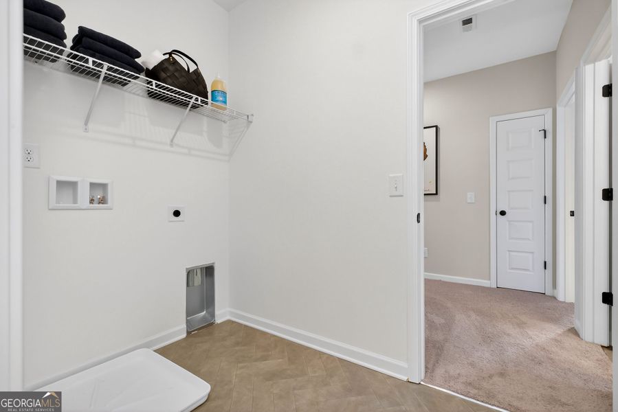 Spacious, unfurnished interior of a new home in Bryson Farms, Byron (Image 21).