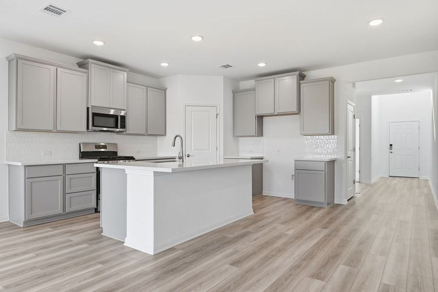 Furnished interior view inside a new home in Emory Crossing 50s, Hutto (Image 5).