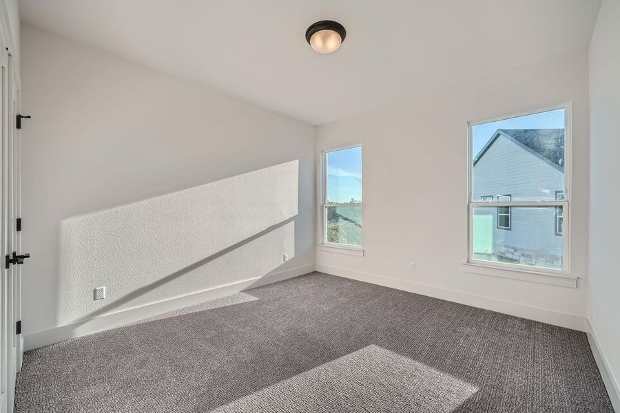 Spacious, unfurnished interior of a new home in Chester Ranch Place, Round Rock (Image 16).