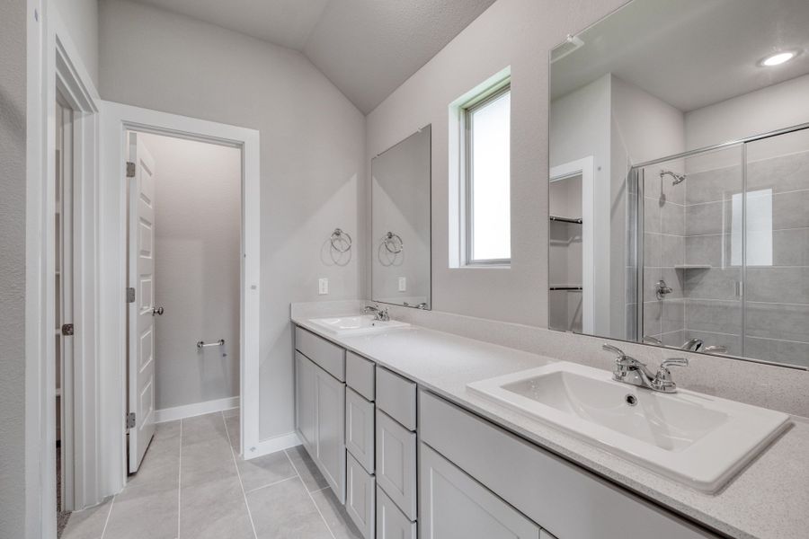 Furnished interior view inside a new home in Prairie Winds, Hutto (Image 10).
