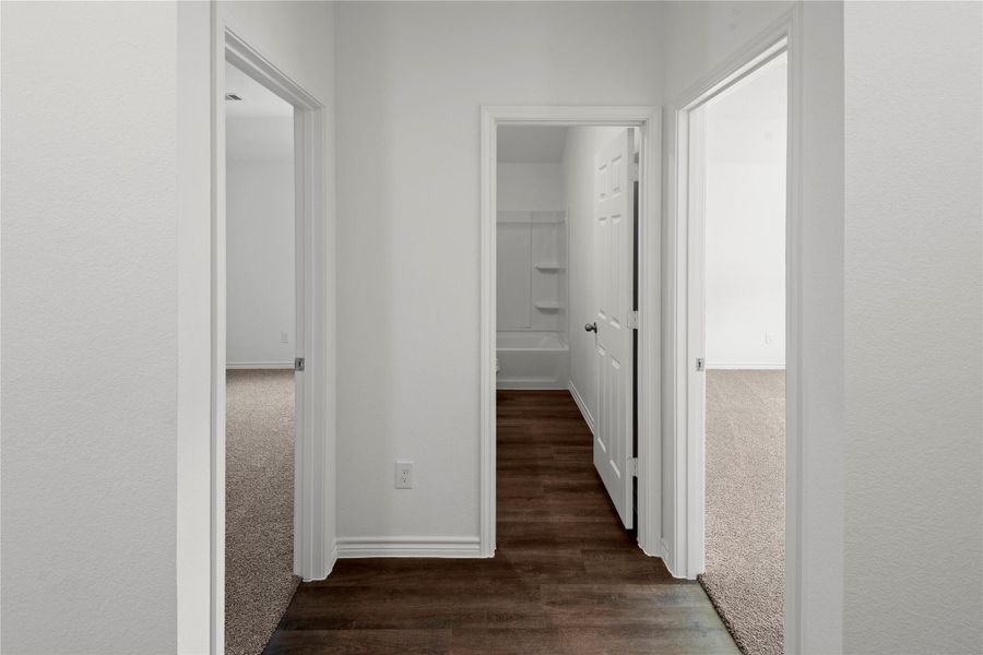 Spacious, unfurnished interior of a new home in , Dayton (Image 16).