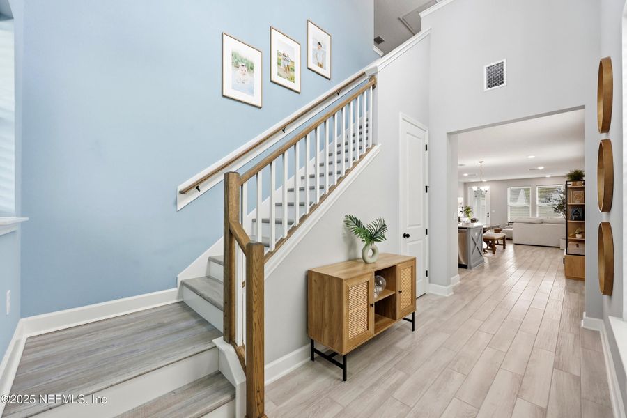 Furnished interior view inside a new home in , Ponte Vedra (Image 12).