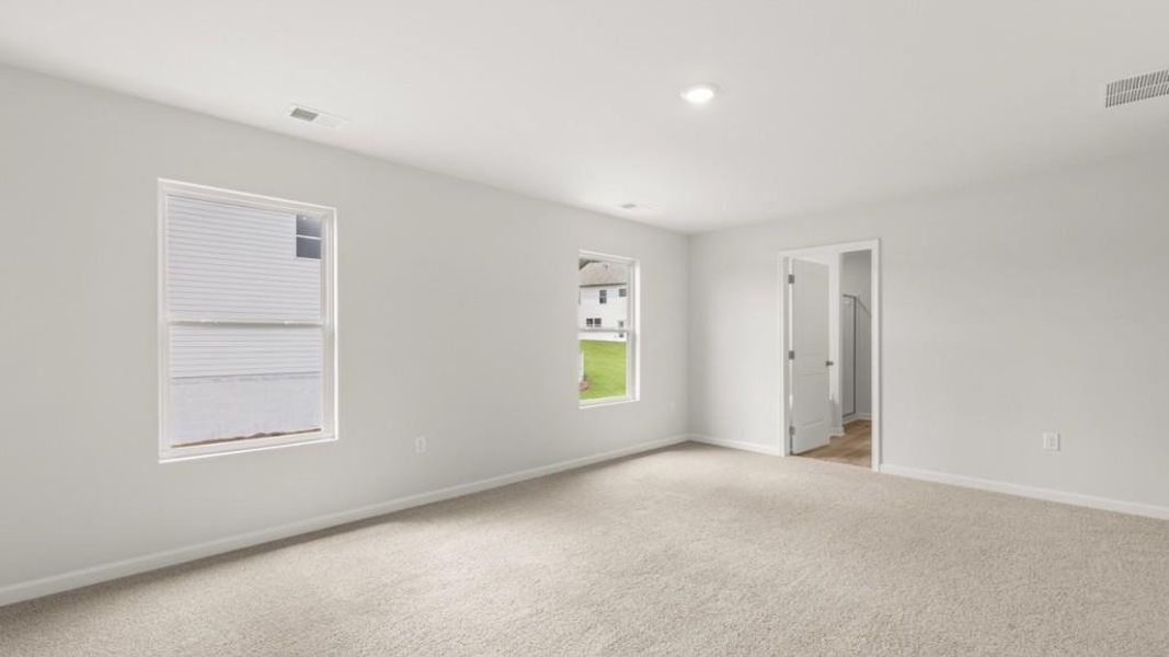 Spacious, unfurnished interior of a new home in Liberty Crossing, Braselton (Image 26).