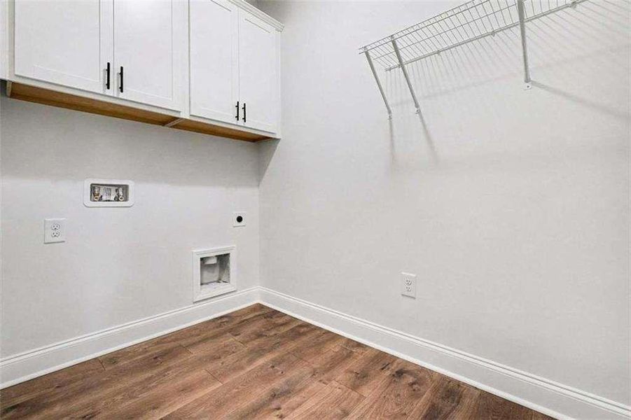 Spacious, unfurnished interior of a new home in , Douglasville (Image 15). Spacious, unfurnished interior of a new home in , Douglasville (Image 15).