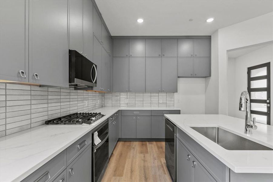 Furnished interior view inside a new home in , Lake Dallas (Image 11). Furnished interior view inside a new home in , Lake Dallas (Image 11).