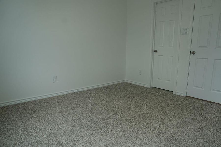 Spacious, unfurnished interior of a new home in Villages at Westpointe, Dayton (Image 19).