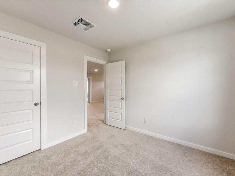 Spacious, unfurnished interior of a new home in The Villages at WestPointe, Dayton (Image 47).