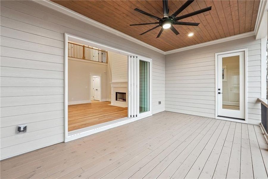 Exterior details and patio area of a home in , Dawsonville (Image 29).