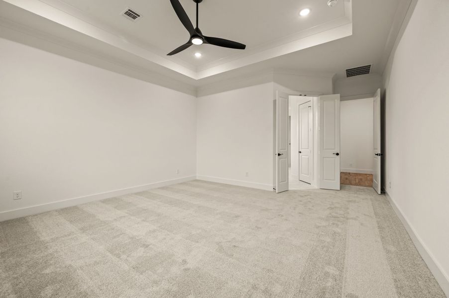 Spacious, unfurnished interior of a new home in Highland Oaks, Boyd (Image 40). Spacious, unfurnished interior of a new home in Highland Oaks, Boyd (Image 40).