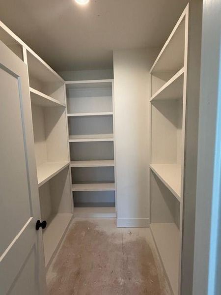 Image 22 of a home in .