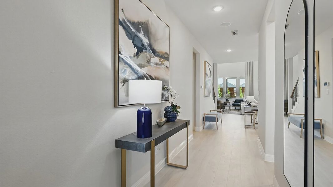 Model home photos of similar floorplans, not pictures of actual home. Model home photos of similar floorplans, not pictures of actual home.
