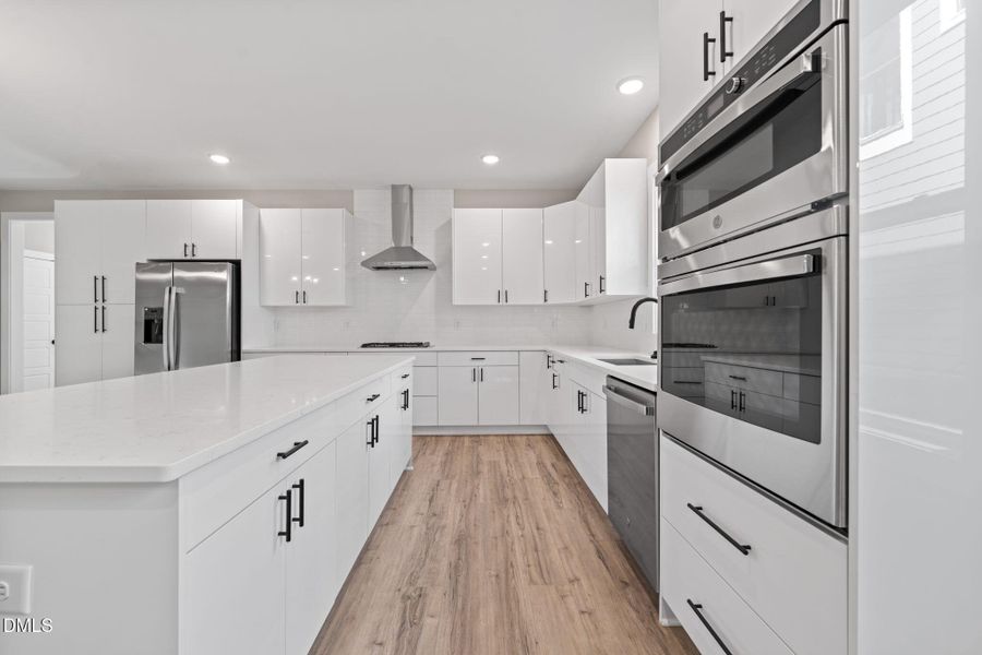 215 summer breeze kitchen 5