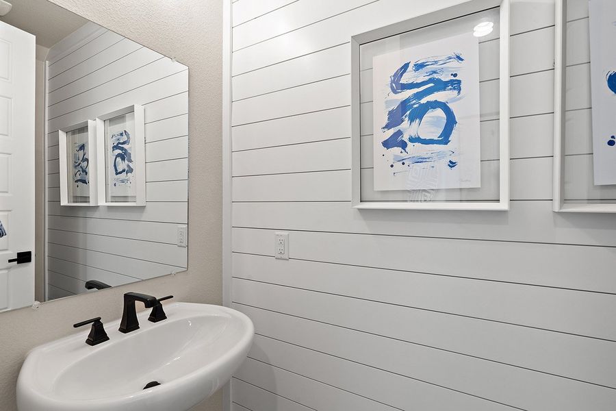 Image 36 of a home in Flora. Image 36 of a home in Flora.