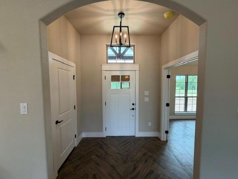 Spacious, unfurnished interior of a new home in , Springtown (Image 20).