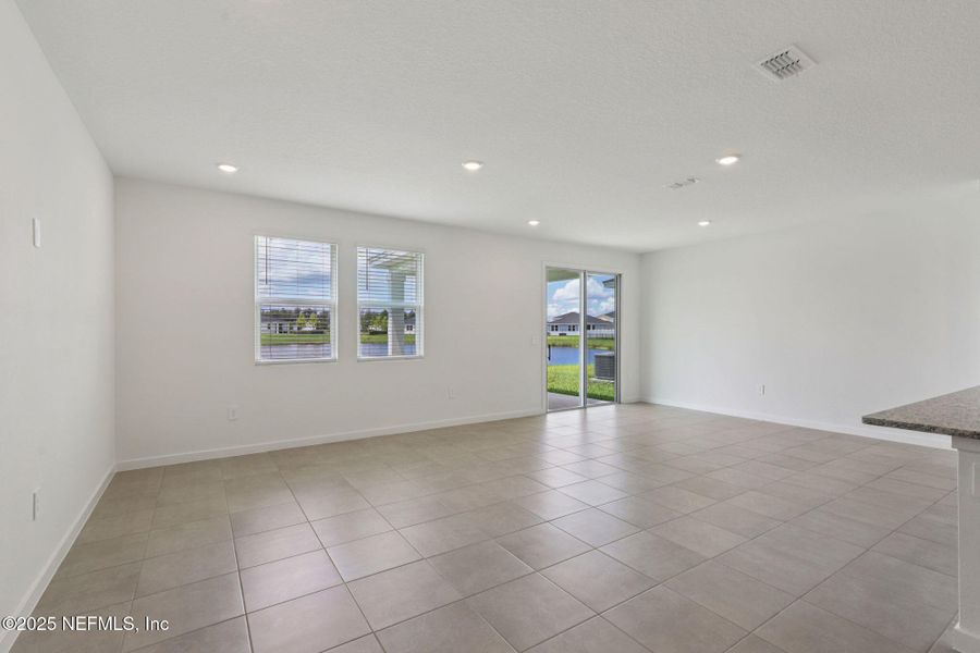 Spacious, unfurnished interior of a new home in Lakes at Bella Lago - Signature Series, Green Cove Springs (Image 26). Spacious, unfurnished interior of a new home in Lakes at Bella Lago - Signature Series, Green Cove Springs (Image 26).