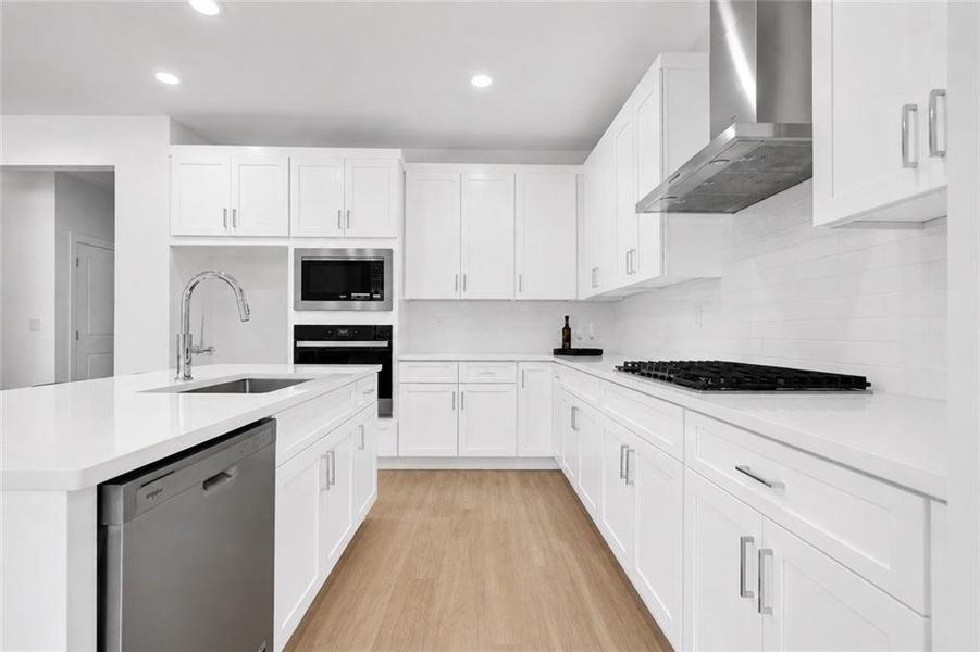 Furnished interior view inside a new home in , Atlanta (Image 4).