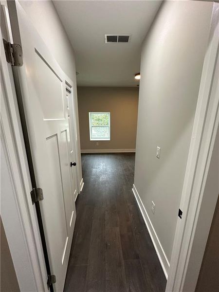 Spacious, unfurnished interior of a new home in , Atlanta (Image 15).