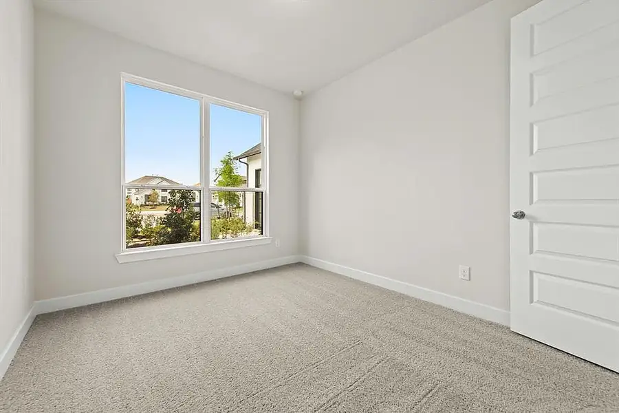 Representative unfurnished interior of a home built from the The Paso Robles by Westin Homes in ARTAVIA® - 65' Art Collection, Conroe (Image 21).