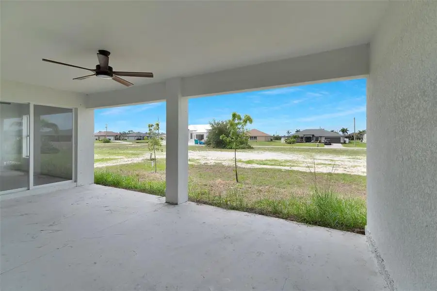 Exterior details and patio area of a home in , Cape Coral (Image 21).