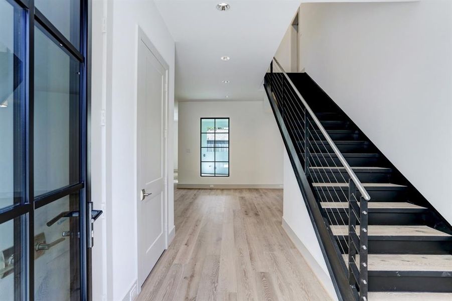 Image 4 of a home in . Image 4 of a home in .