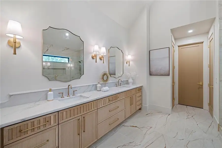 Furnished interior view inside a new home in , Atlanta (Image 16).
