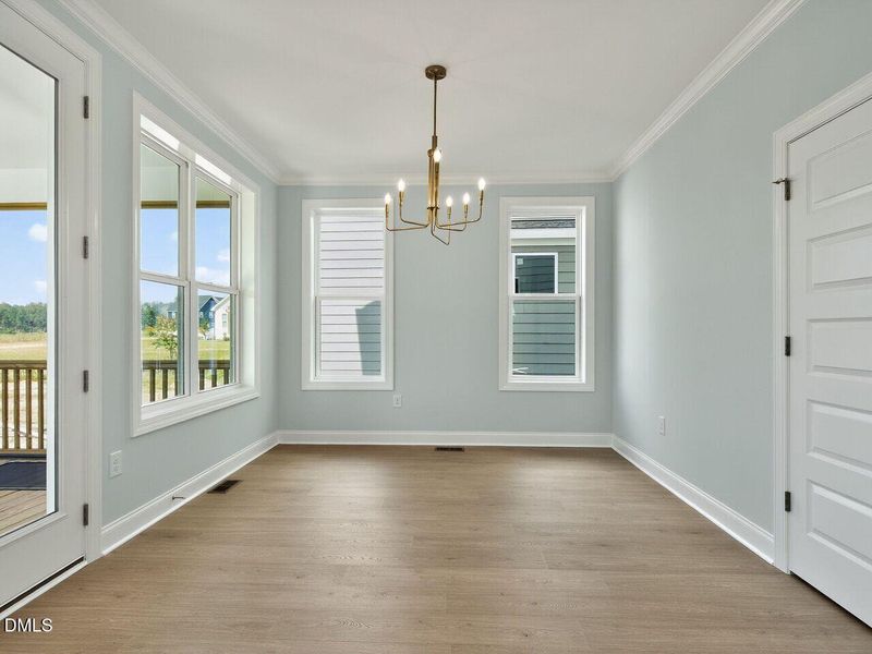 010-1280x960-photo 010-1280x960-photo