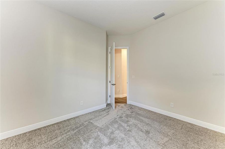 Spacious, unfurnished interior of a new home in Hidden Lakes, Brandon (Image 19).