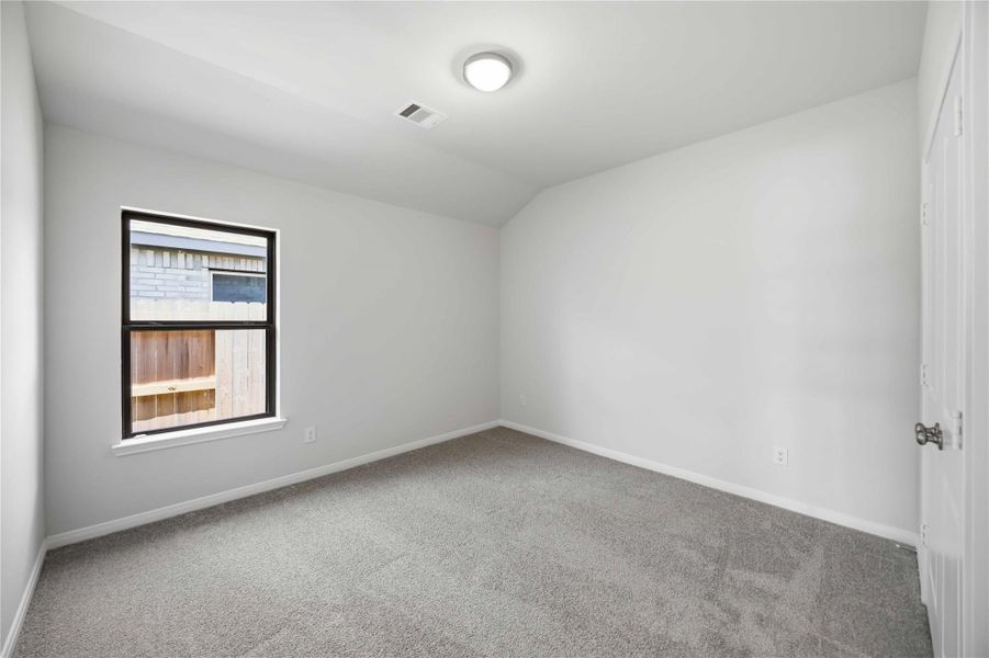 Spacious, unfurnished interior of a new home in Sundance Cove, Crosby (Image 22).
