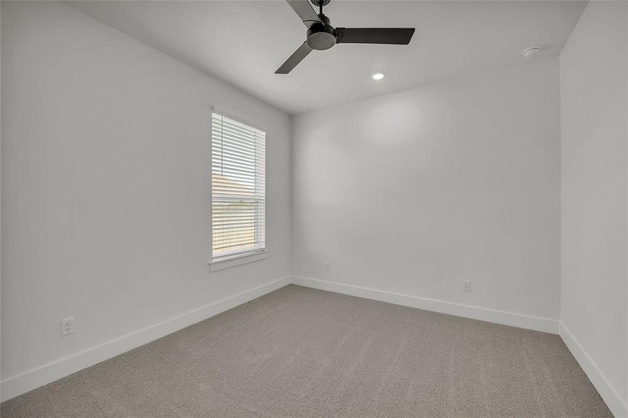 Spacious, unfurnished interior of a new home in Rosenthal Estates, Lorena (Image 15).