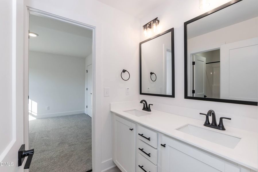 Bathroom 02 Bathroom 02