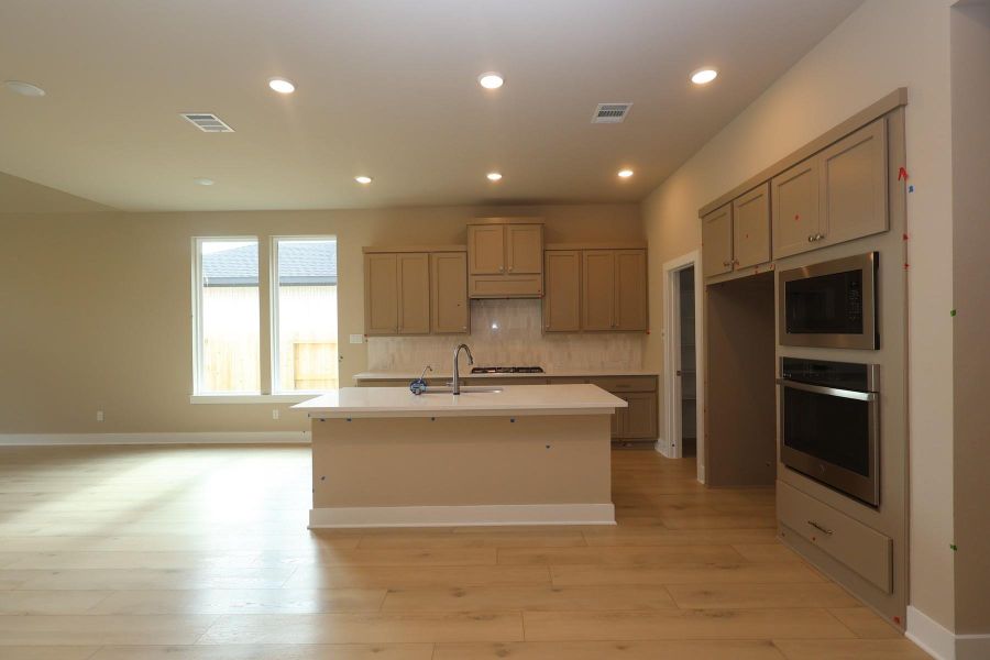 Furnished interior view inside a new home in Clopton Farms, Montgomery (Image 7).