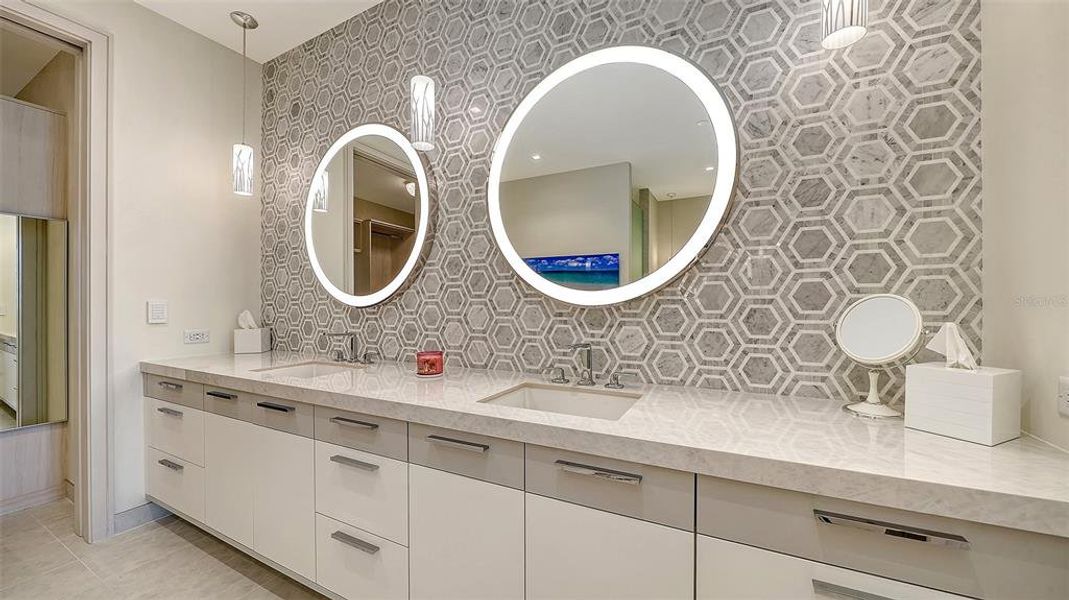 Furnished interior view inside a new home in , Longboat Key (Image 35).