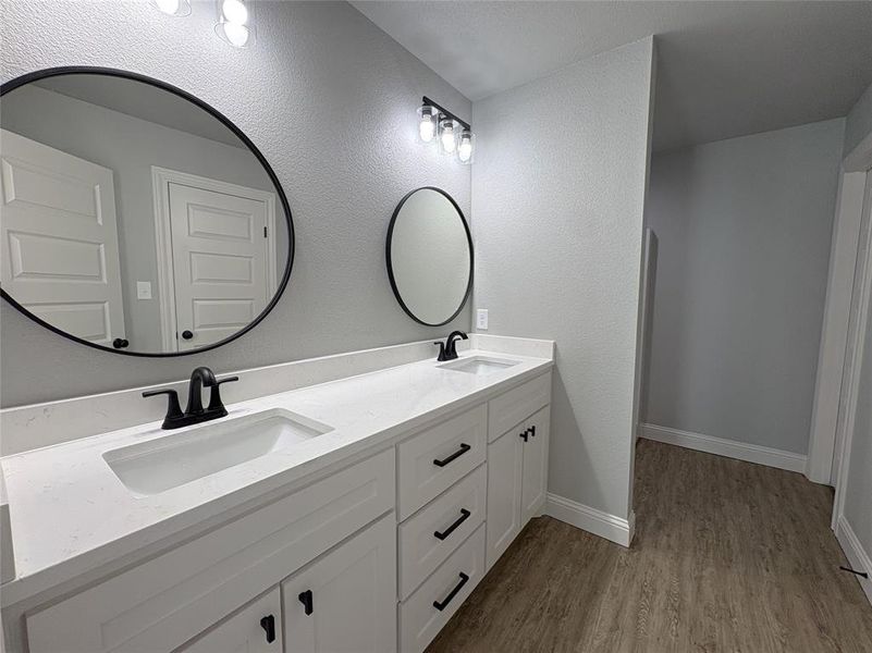 Furnished interior view inside a new home in , Abilene (Image 3).