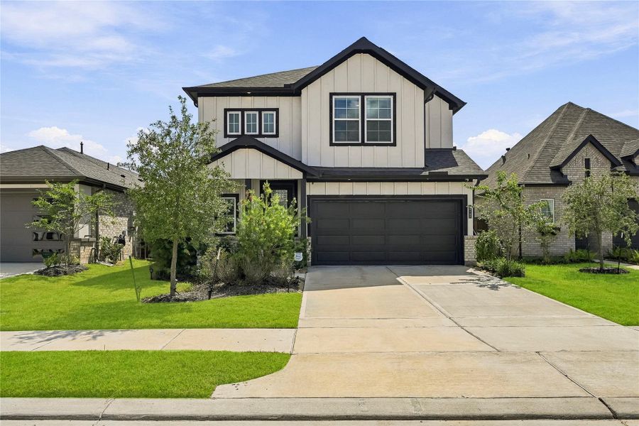 Enjoy the sought-after Meridiana lifestyle, where resort-style amenities, scenic trails and recreational areas create an exceptional place to call home. With convenient access to shopping and dining, this home blends everyday convenience with the relaxed appeal of master-planned living. Welcome Home! Enjoy the sought-after Meridiana lifestyle, where resort-style amenities, scenic trails and recreational areas create an exceptional place to call home. With convenient access to shopping and dining, this home blends everyday convenience with the relaxed appeal of master-planned living. Welcome Home!