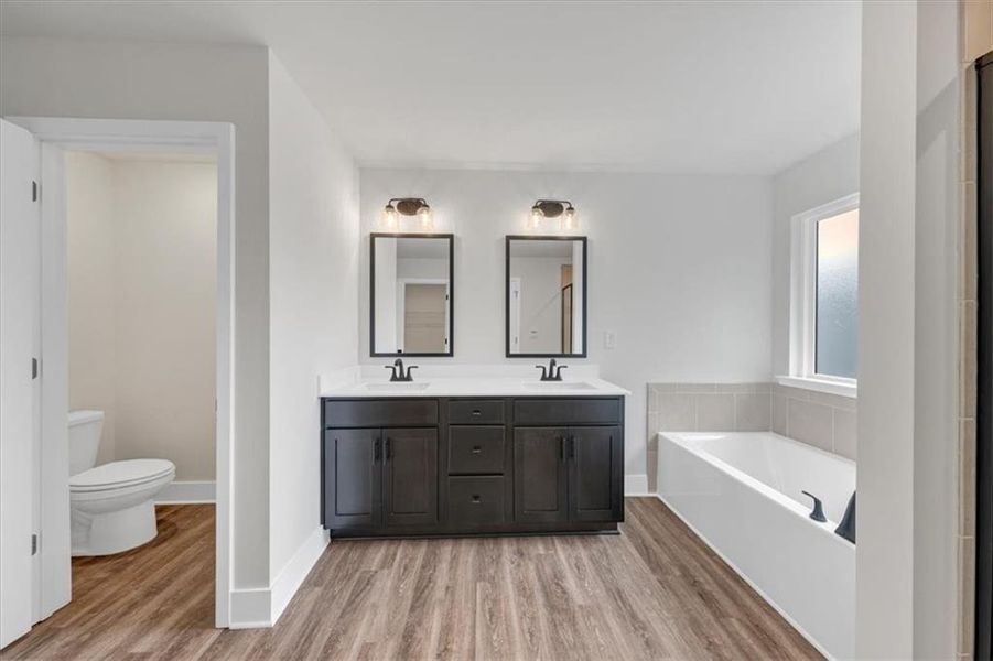 Furnished interior view inside a new home in Canterbury Villas, Carrollton (Image 10).