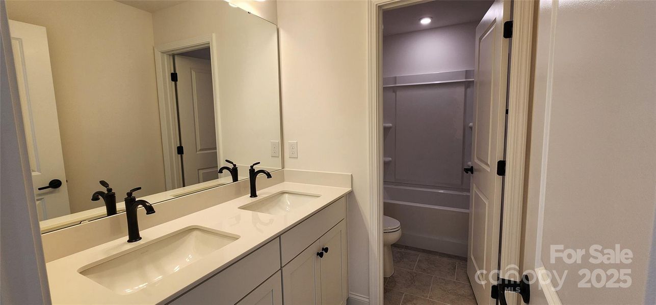 Furnished interior view inside a new home in Lakeside Glen, York (Image 11).