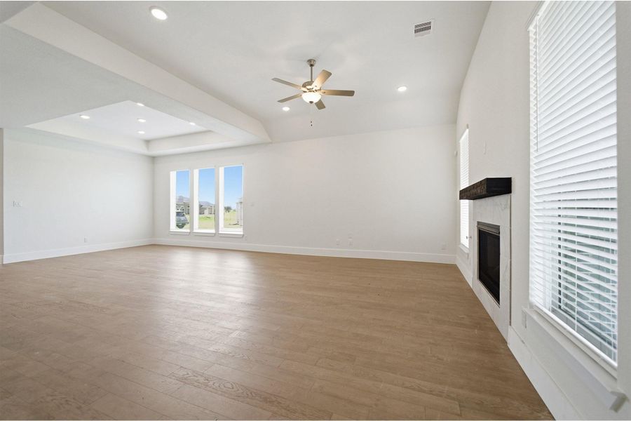 Spacious, unfurnished interior of a new home in Suncreek Estates, Rosharon (Image 33). Spacious, unfurnished interior of a new home in Suncreek Estates, Rosharon (Image 33).