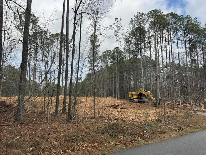 Image 12 of a home in .