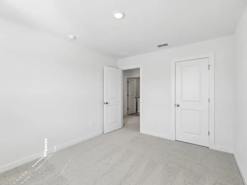 Spacious, unfurnished interior of a new home in Avery Farms - Legacy Series, Murfreesboro (Image 12).